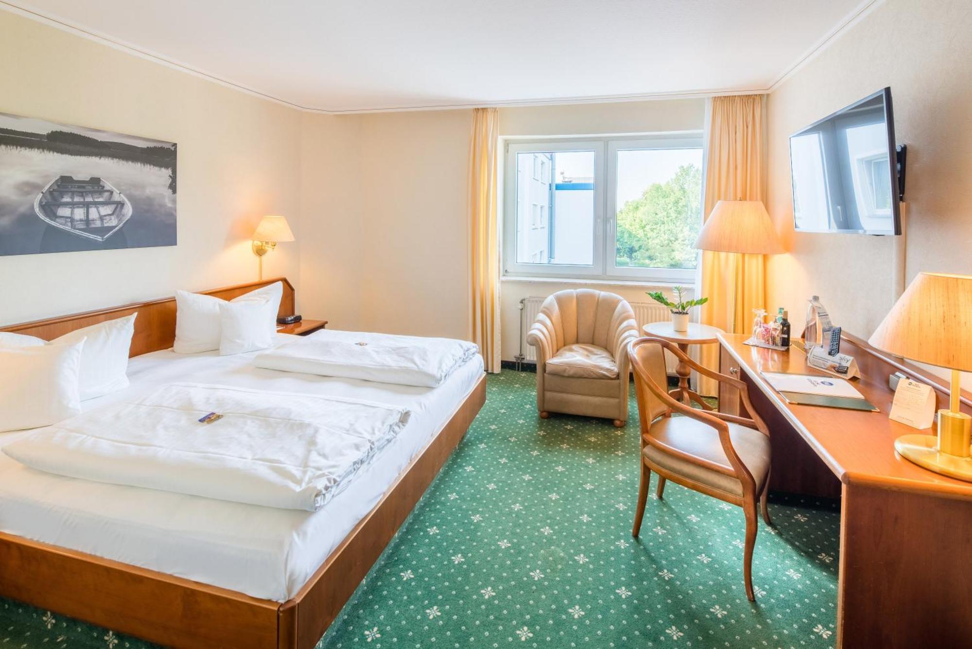 Best Western Hotel Am Papenberg Гьотинген Екстериор снимка
