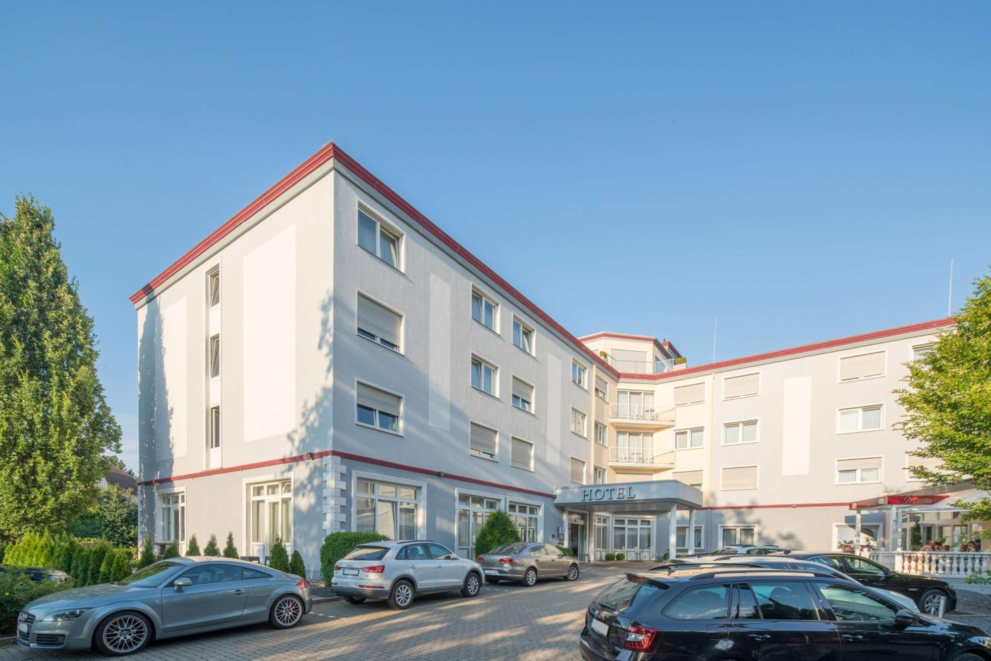 Best Western Hotel Am Papenberg Гьотинген Екстериор снимка